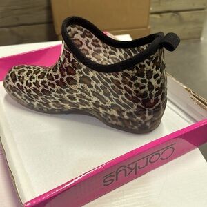 Corkys cheetah rain boots